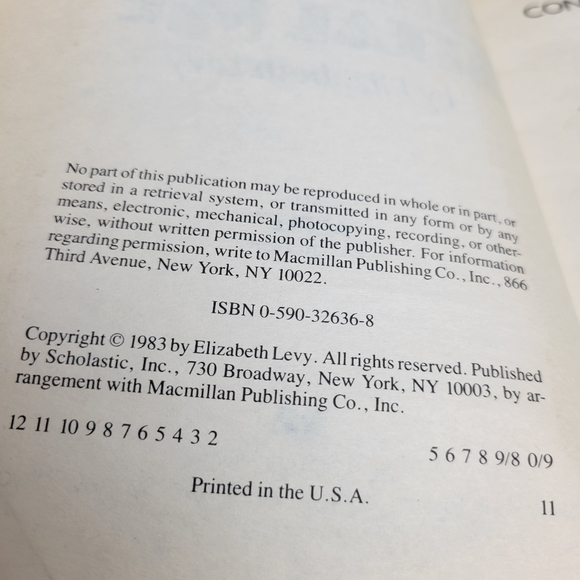 6 Book Bundle Scholastic Apple Set 6 Chapter Books Vintage Modern Mix Fiction - Picture 16 of 16